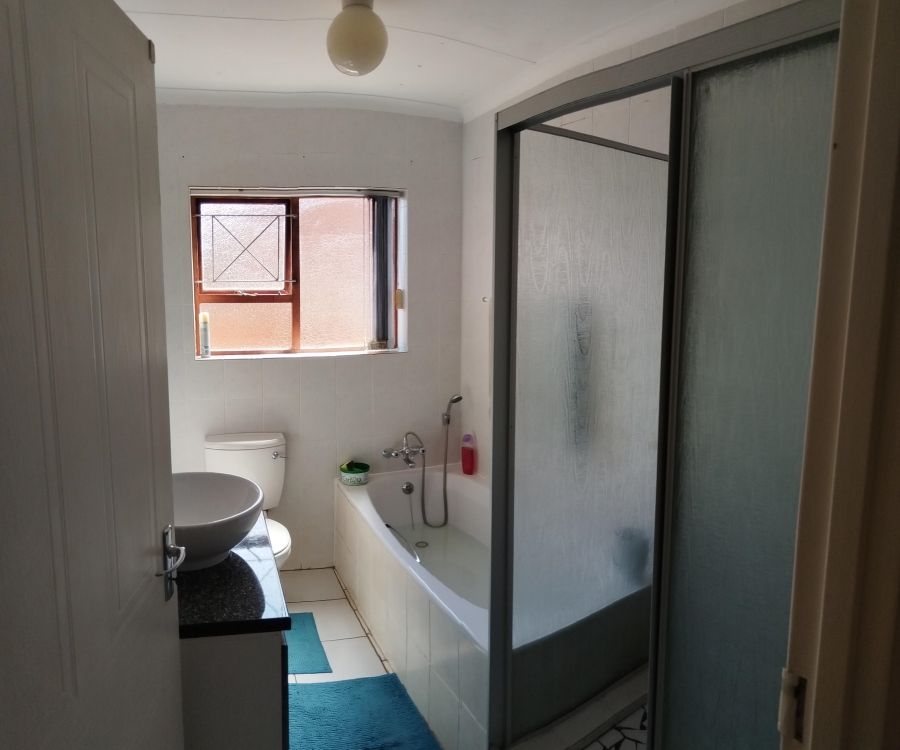 3 Bedroom Property for Sale in Strelitzia Park Eastern Cape